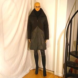 Like New VIA SPIGA Black Multi Media Coat